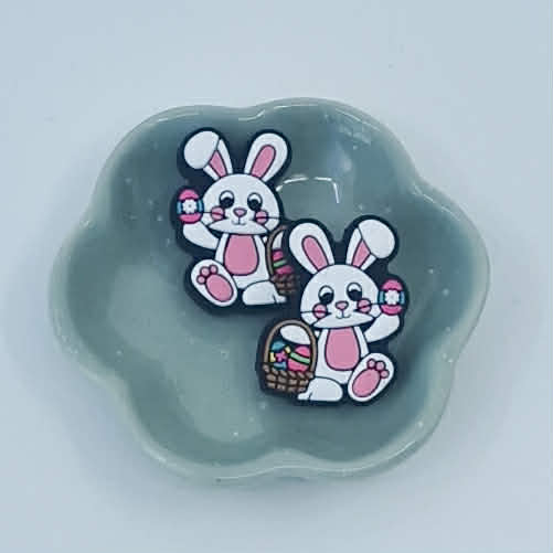 Påskehare med egg og kurv