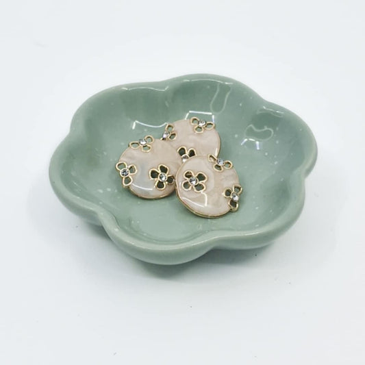 Perlemor med små blomster