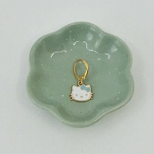 Hello Kitty med sløyfe