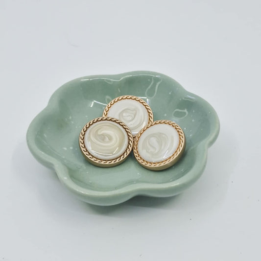 Store knapper med perlemor